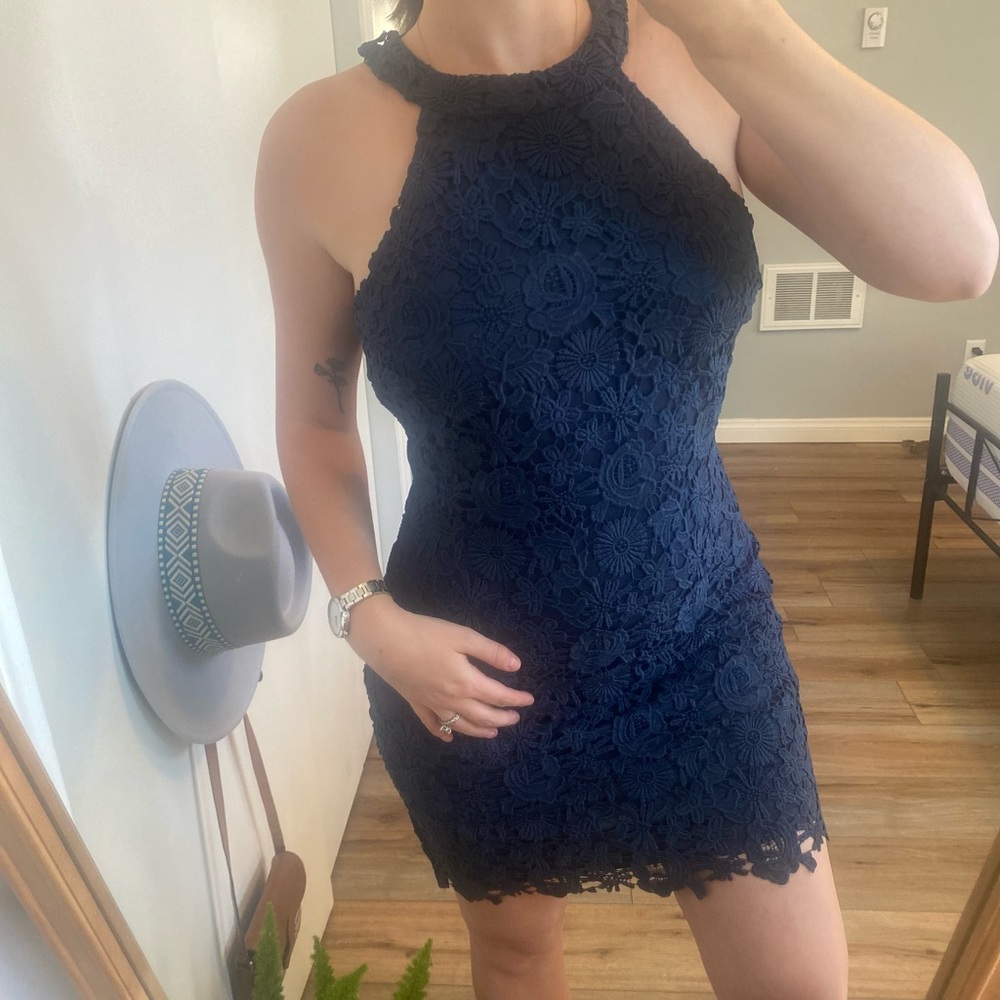 Lulus lace formal dress
